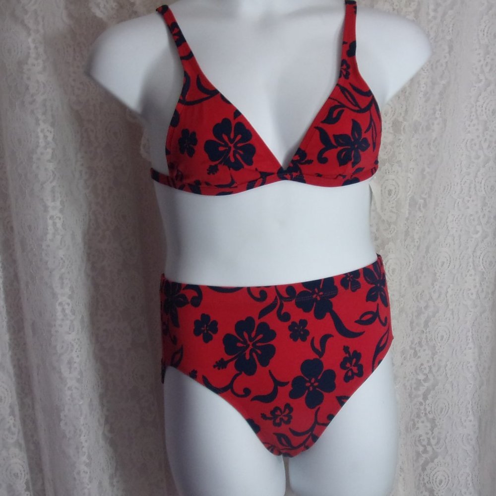 🏵️ 2/$15 🏵️🏵️ Bikini Red Navy Tropical  NWOT